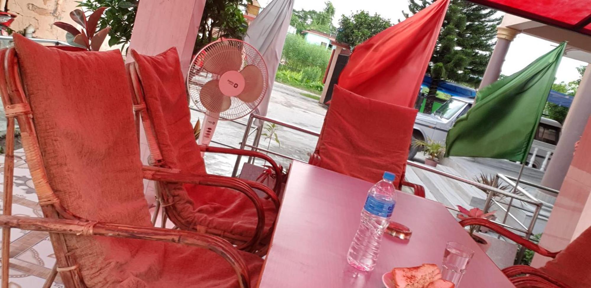 London House Resort Biratnagar Kültér fotó